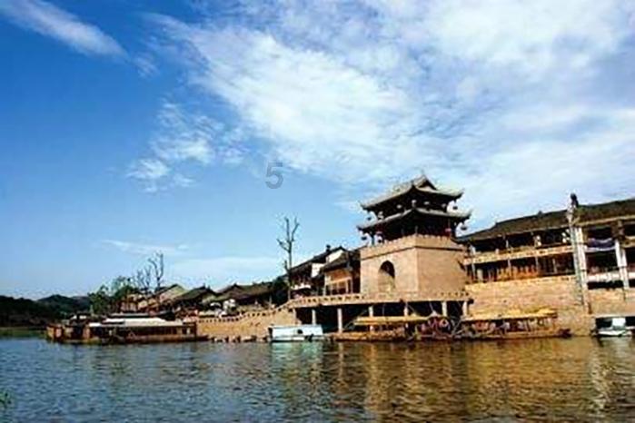 感党恩 听党话 跟党走 | 主题宣讲走进赛罕区行政审批和政务服务局